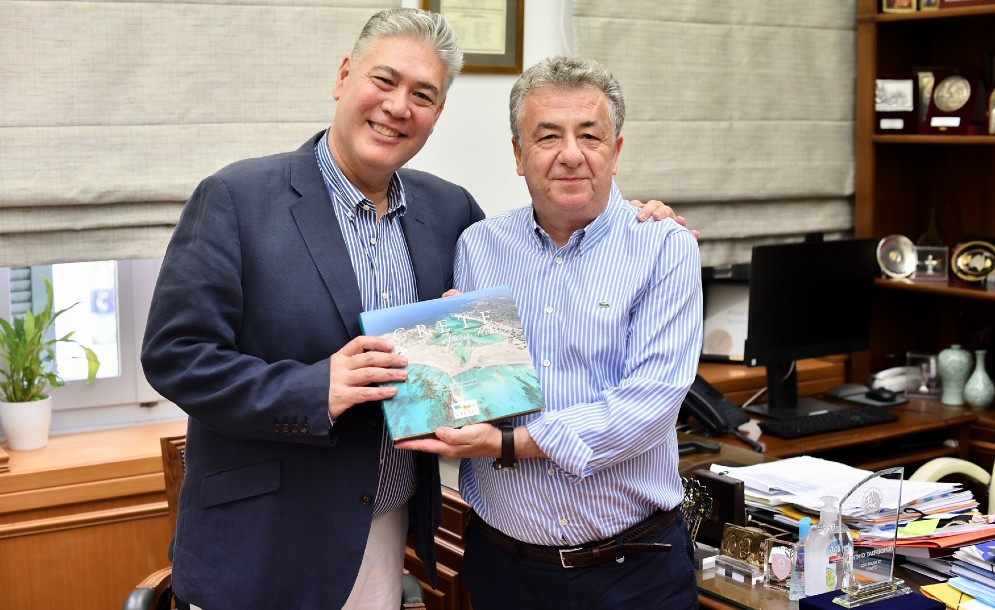 Ανάδειξη της κρητικής γαστρονομίας με τηλεοπτική παραγωγή για το βρετανικό κοινό