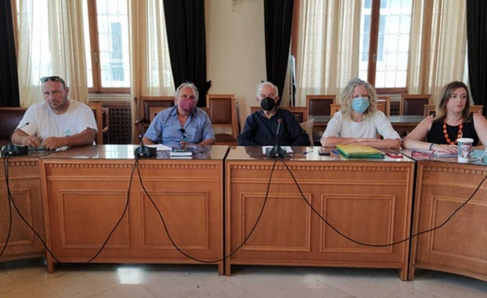 Σύσκεψη για την άρδευση συγκάλεσε ο Δήμαρχος Ηρακλείου