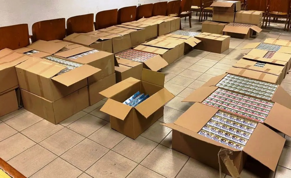 Κατασχέθηκαν περισσότερα από 22.000 λαθραία πακέτα τσιγάρα και συσκευασίες καπνού