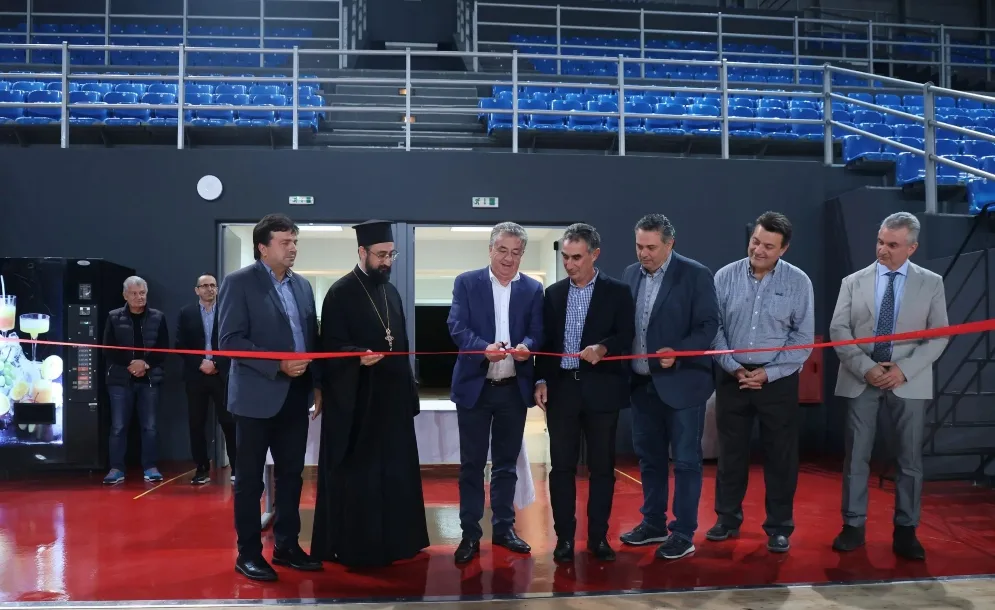 Παραδόθηκε στους αθλητές το πλήρως ανακαινισμένο από την Περιφέρεια Κρήτης αθλητικό κέντρο” Μάρκος Καραναστάσης”του ΕΛΜΕΠΑ.