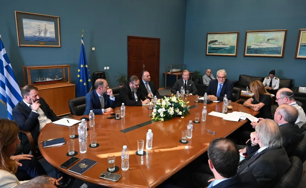 Συνάντηση Στυλιανίδη με το Προεδρείο της Ένωσης Ελλήνων Εφοπλιστών