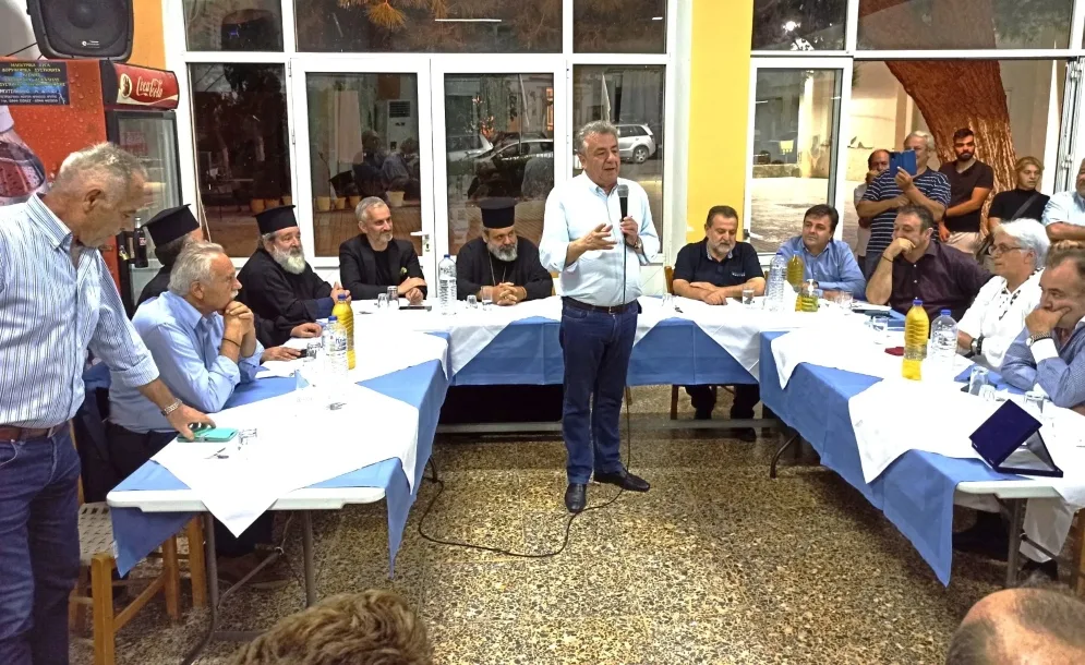 Τιμήθηκε για την προσφορά του στον Πολιτισμό ο Περιφερειάρχης Κρήτης