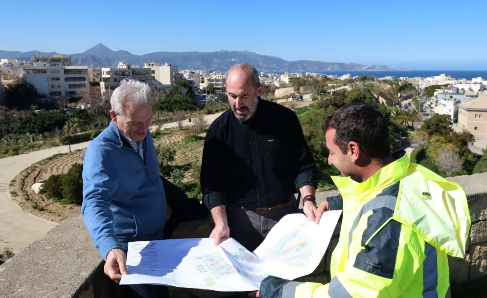 Αλλάζει όψη ο Προμαχώνας Μαρτινένγκο - Προχωρούν οι φυτεύσεις