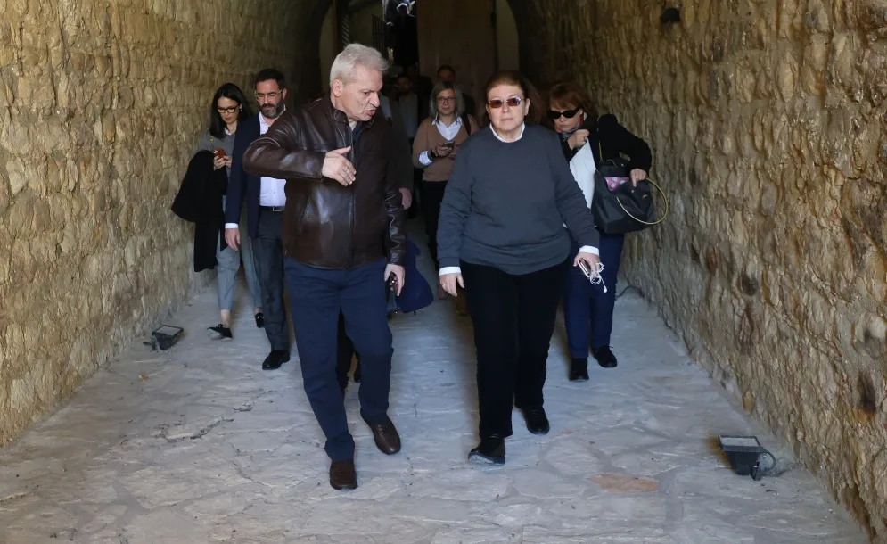 Ηράκλειο: Αυτοψία στα Ενετικά Τείχη από την Υπουργό Πολιτισμού Λίνα Μενδώνη