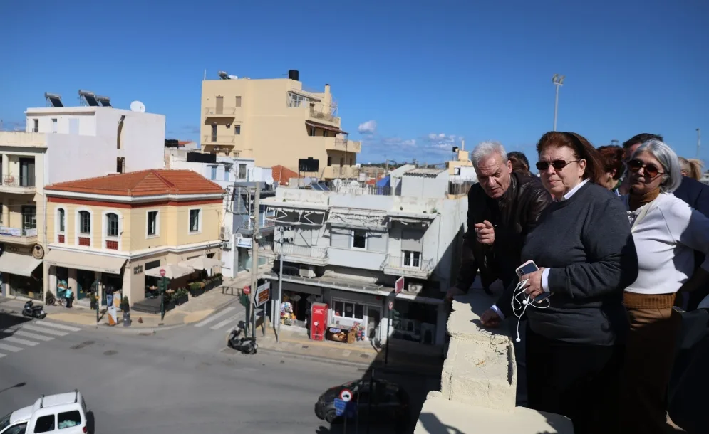 Ηράκλειο: Αυτοψία στα Ενετικά Τείχη από την Υπουργό Πολιτισμού Λίνα Μενδώνη
