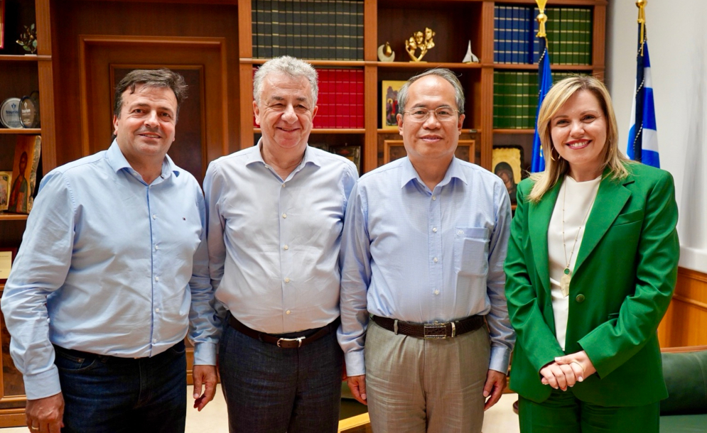 Συνάντηση Περιφερειάρχη Κρήτης με τον Πρέσβη της Κίνας στην Ελλάδα