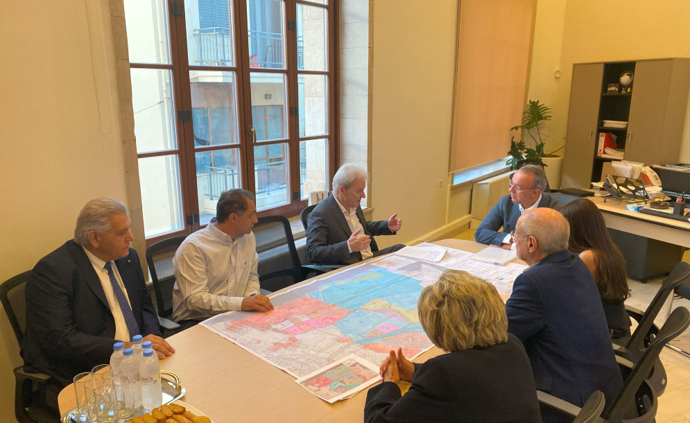 ΒΟΑΚ και αξιοποίηση της έκτασης αεροδρομίου «Νίκος Καζαντζάκης» κύρια θέματα στη συνάντηση Καλοκαιρινού-Σταϊκούρα