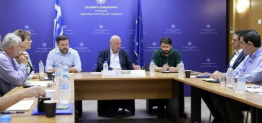 Συνάντηση του υπουργού με αντιπροσωπεία της Εθνικής Ένωσης Αγροτικών Συνεταιρισμών