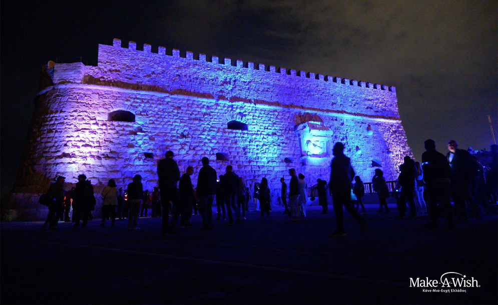 Βραδινός περίπατος στο Ηράκλειο για την Παγκόσμια Ημέρα Ευχής και τα παιδιά του Make-A-Wish Ελλάδος